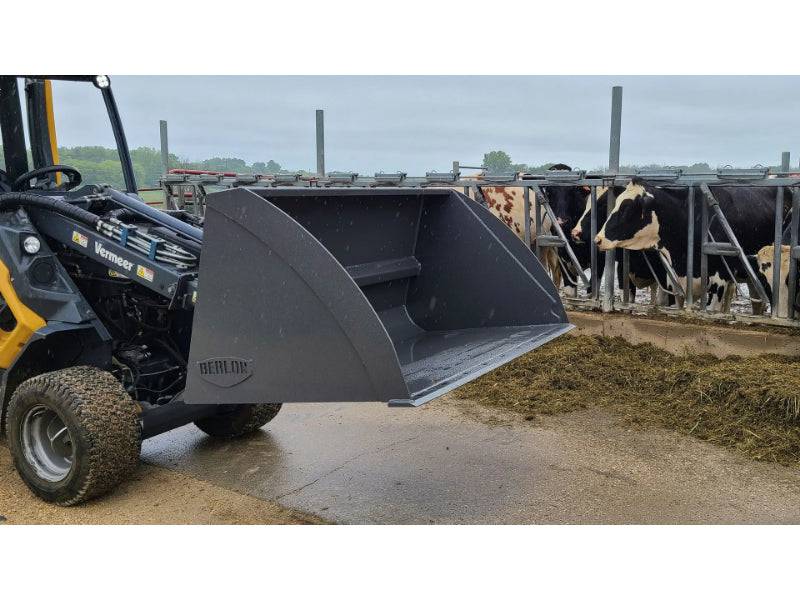 Berlon Mini Snow and Light Material Bucket for Mini Skid & Tractors - Mammoth